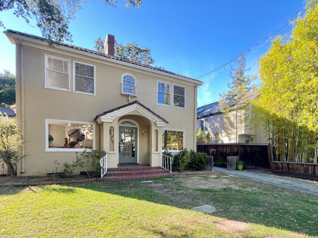 Stately home in Old Palo Alto loaded with warmth, charm and many original fixtures and finishes. Spacious bedrooms, beautiful Hardwood Floors, large windows yielding loads of natural light. Situated on a large lot including a one bedroom/one bathroom guest house with private backyard featuring lush, serene gardens. Ready to move in and enjoy with abundant upside possibilities!