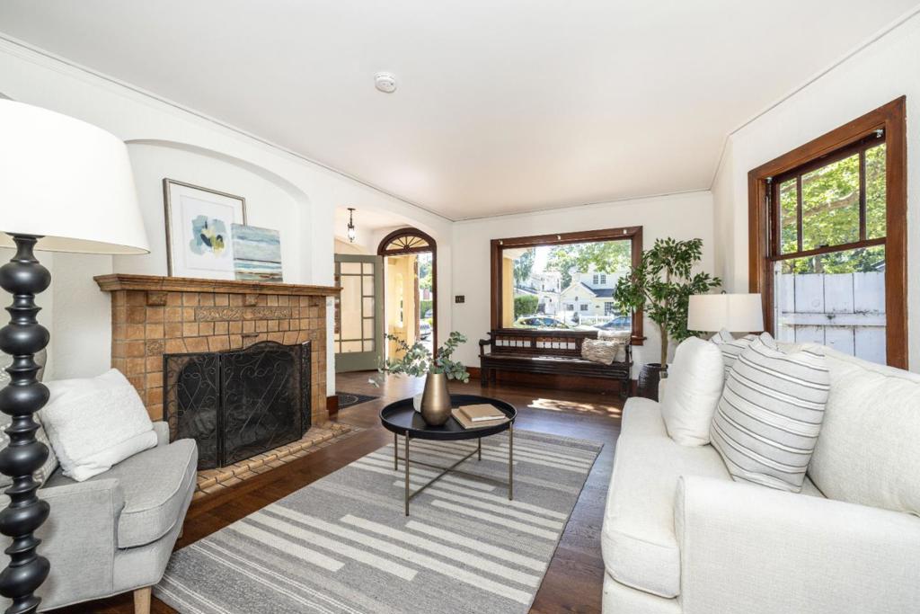 125 Lowell Avenue