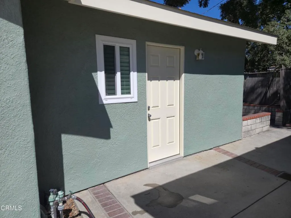 Tujunga, California 91042, United States, 2 Bedrooms Bedrooms, ,2 BathroomsBathrooms,Residential,Active,194155