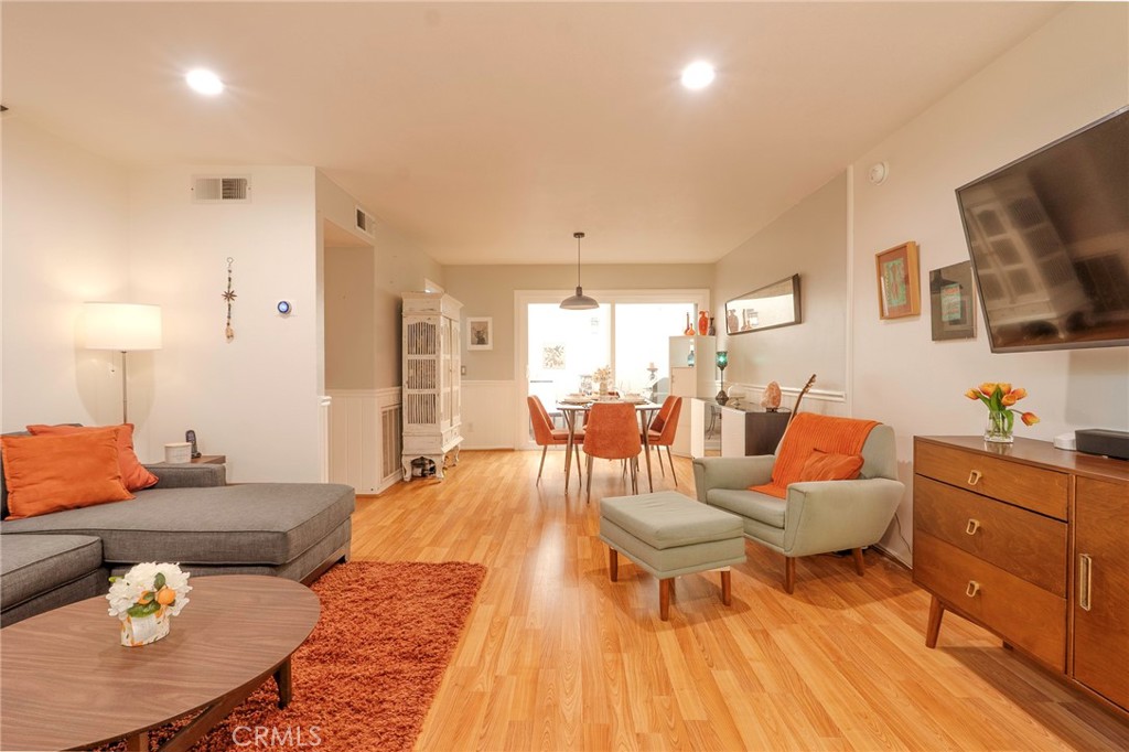 Welcome to this beautifully updated 3-bedroom, 2.5-bathroom townhouse in the desirable Woodland Vista community, ideally located near the pool and spa.Enjoy a spacious and airy living room with two inviting outdoor areas—a cozy front patio and a sun-filled interior atrium that brings in abundant natural light. The updated kitchen features stainless steel appliances and a modern layout perfect for both everyday living and entertaining.
Upstairs, the primary suite is a true retreat with vaulted ceilings, a ceiling fan, and a private balcony overlooking the pool and spa. The primary bathroom has just been completely remodeled, and the walk-in closet features a brand-new sliding barn door, adding a fresh and stylish touch.
Additional highlights include a two-car attached garage with direct access to the kitchen, modern finishes throughout, and a smart floor plan that blends comfort and function.Located within the highly sought-after Welby Way Elementary, Hale Middle School, and El Camino High School boundaries, this home offers the perfect combination of lifestyle and location.Don’t miss this move-in ready gem in a peaceful, well-maintained community!