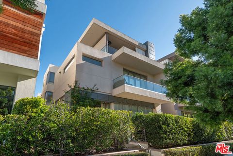 Photo of 5912 Village Drive, Los Angeles, CA 90094 (MLS # 26639103)