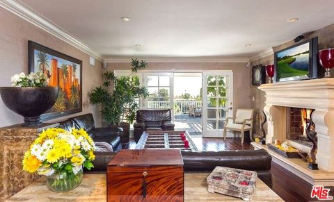Photo of 2050 Linda Flora Drive, Los Angeles, CA 90077 (MLS # 25589743)