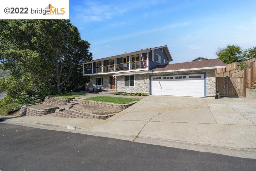 listing image 130722872495655332143