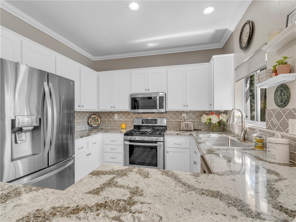 Traditions (406) - Residential Lease