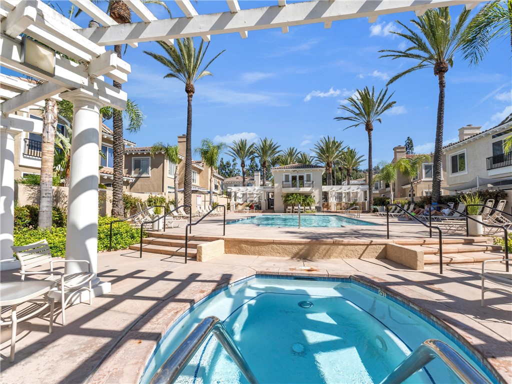 Traditions (406) - Residential Lease