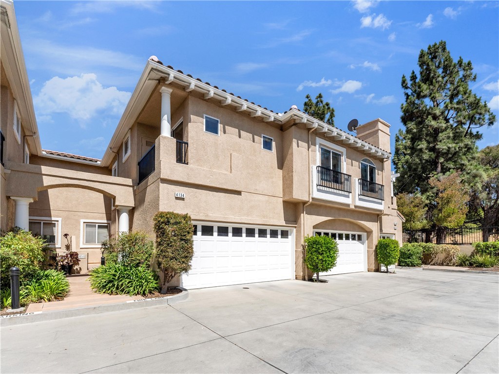 Traditions (406) - Residential Lease