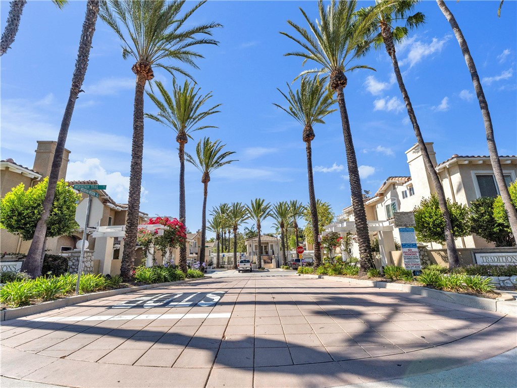 Traditions (406) - Residential Lease