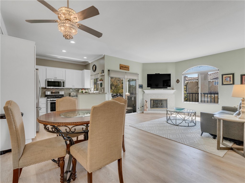 Traditions (406) - Residential Lease