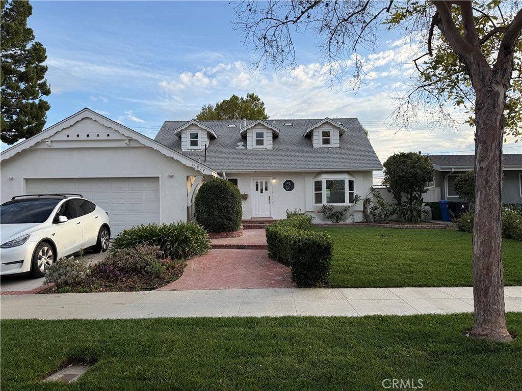 Photo of 16914 Flanders, Granada Hills, CA 91344 (MLS # PW25260427)