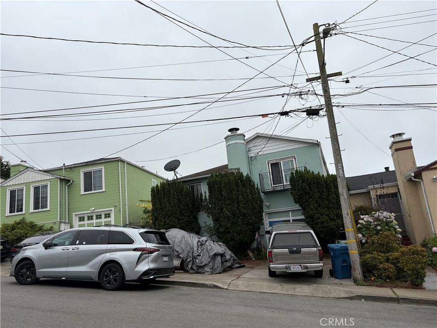 Discover this beautifully maintained 4-bedroom, 3-bathroom home offering 1,340 sq ft of comfortable living space in the heart of Daly City. Perfect for families or multi-generational living, this home features a bright and open layout, bathrooms, and a spacious kitchen. Conveniently located near shopping, dining, and major highways, it's a great opportunity to own in a desirable neighborhood with easy access to San Francisco.