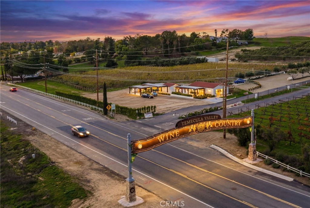 41309 Avenida Biona