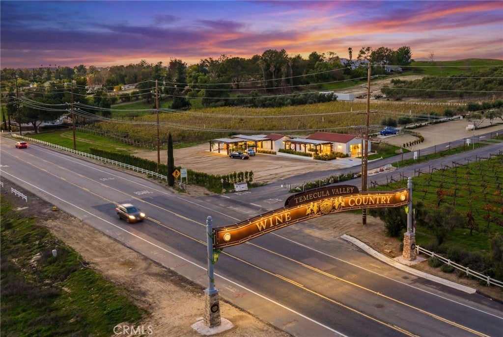 41309 Avenida Biona