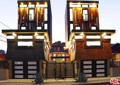 Photo of Los Angeles, CA 90038 (MLS # 26641539)