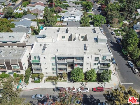 Photo of 4644 Coldwater Canyon Avenue #403, Studio City, CA 91604 (MLS # 25577735)