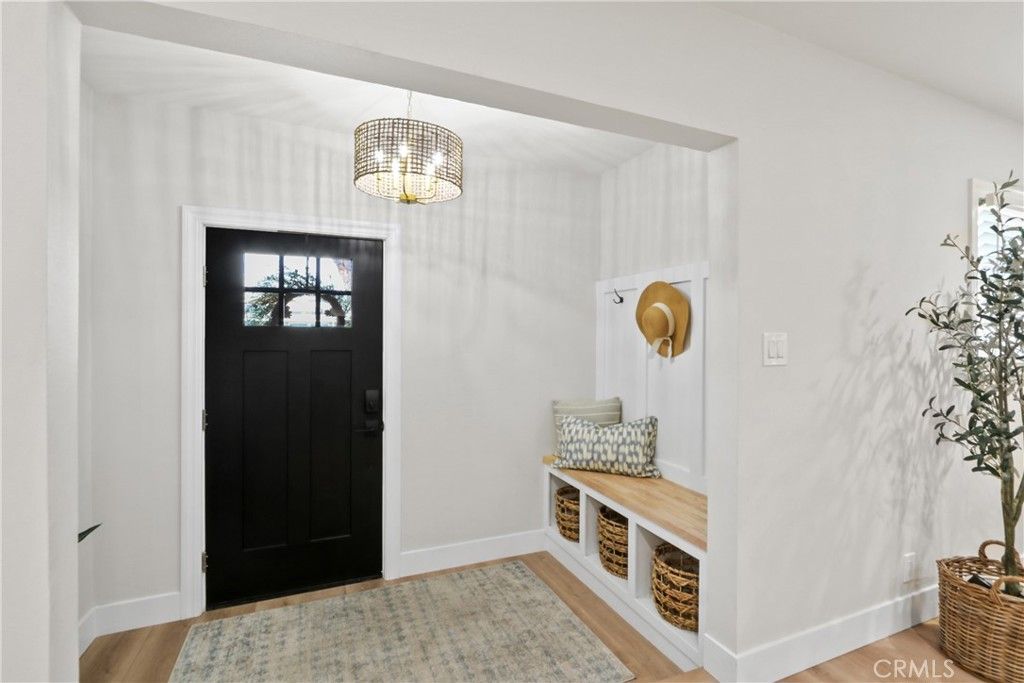 Photo of 2154 Lees Ave, Long Beach, CA 90815 (MLS # PW26055768)