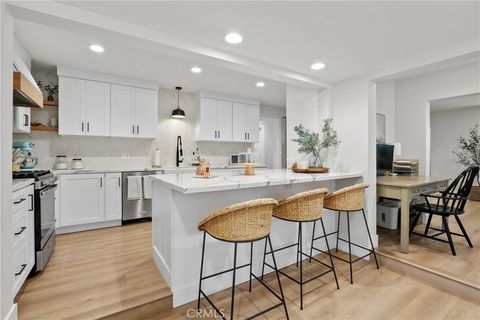 2154 Lees Long Beach CA 90815