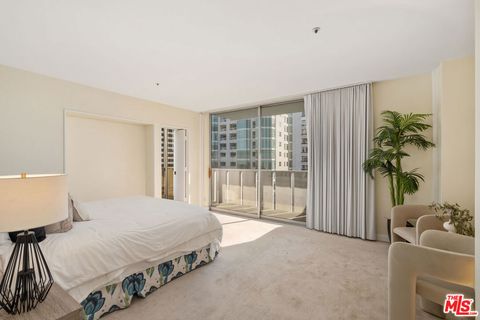 Tiny photo for 10375 Wilshire Boulevard #7D, Los Angeles, CA 90024 (MLS # 25490059)