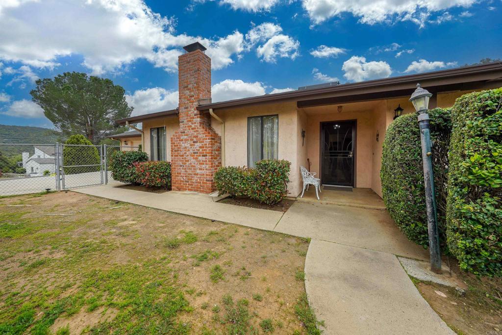 23416 Glenn Ellen Way