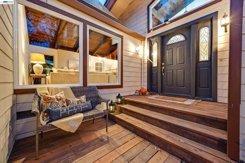 MLS: 41148794
