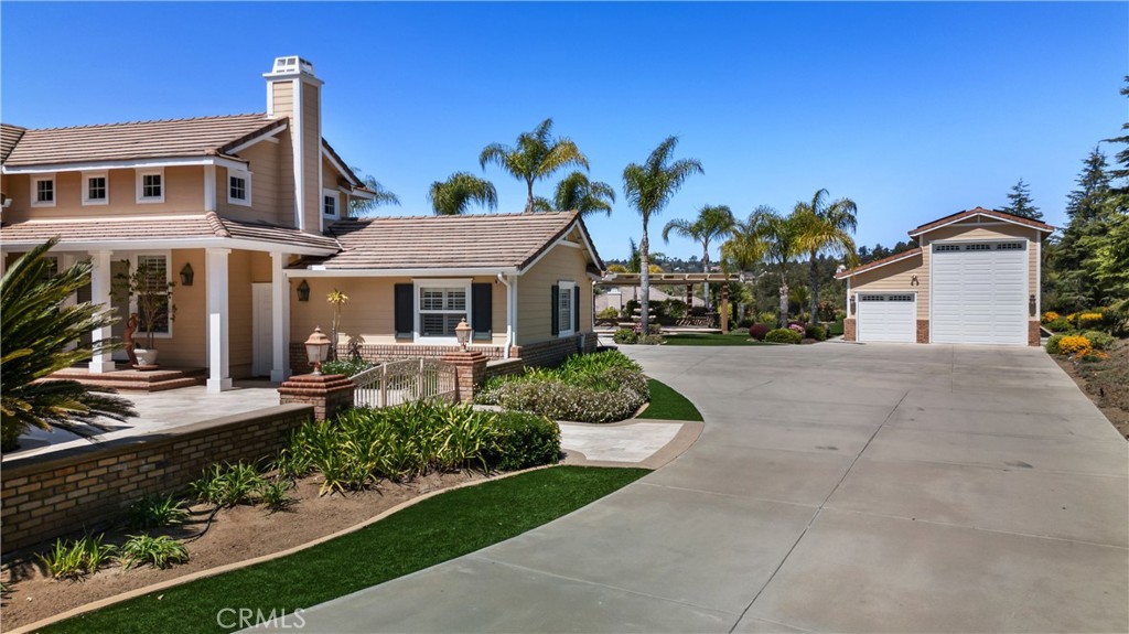3988 Keri Way