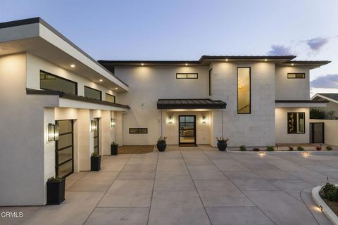 Tiny photo for 3254 Breaker Drive, Ventura, CA 93003 (MLS # V1-36044)