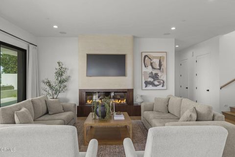 Tiny photo for 3254 Breaker Drive, Ventura, CA 93003 (MLS # V1-36044)