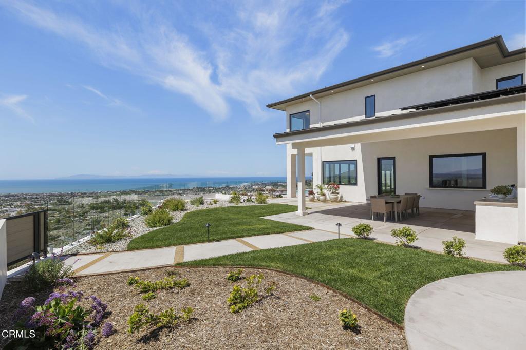 Ventura, California, 93003, United States, 4 Bedrooms Bedrooms, ,5 BathroomsBathrooms,Residential,Active,2041758