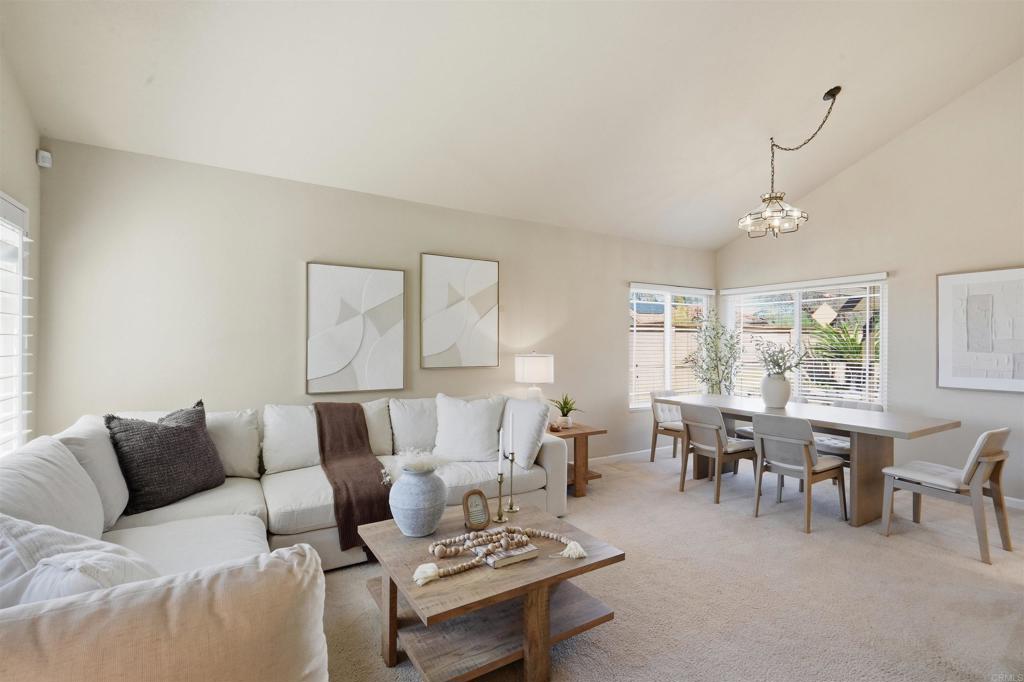 11810 Calamar Drive