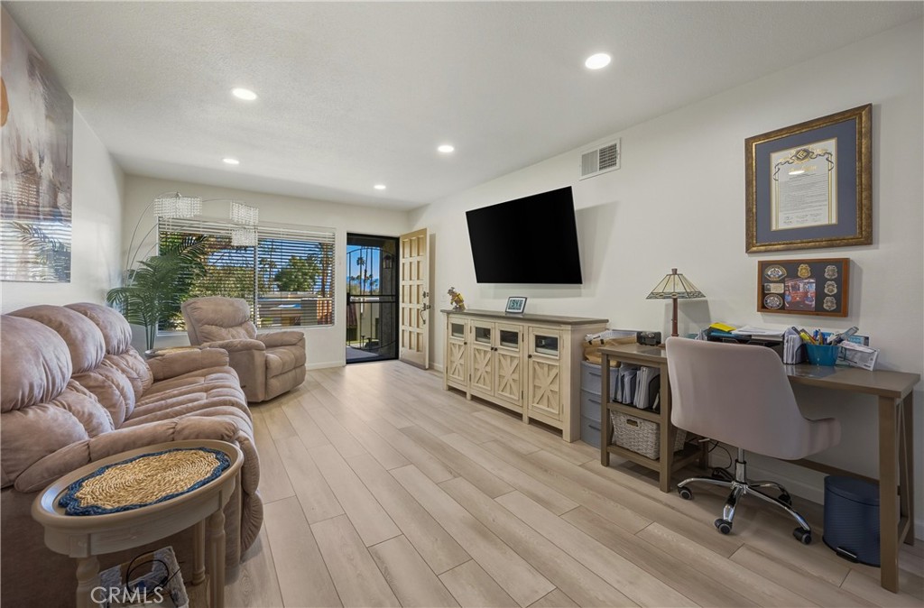 Corsican Villas (32307) - Residential