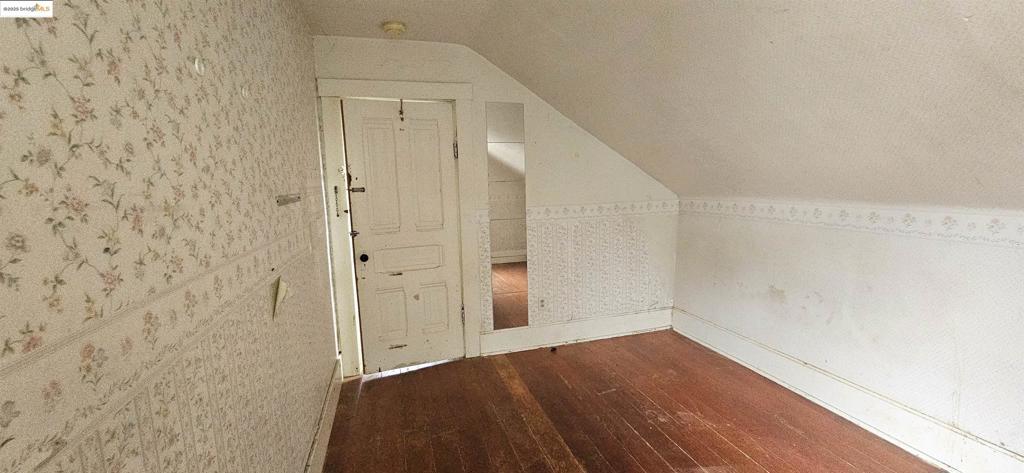 SOUTHSIDE - Residential