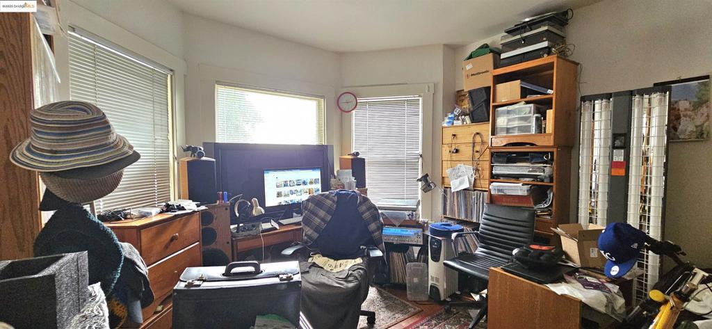 SOUTHSIDE - Residential