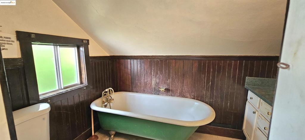 SOUTHSIDE - Residential