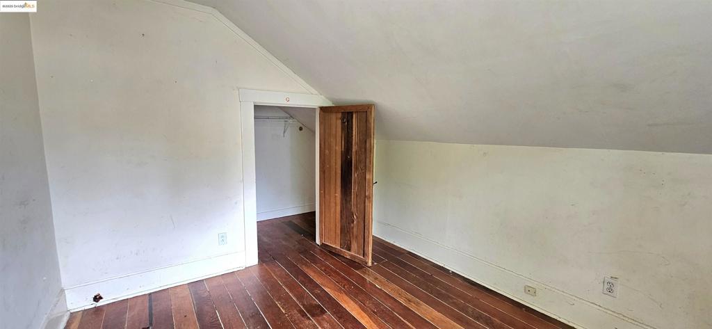 SOUTHSIDE - Residential