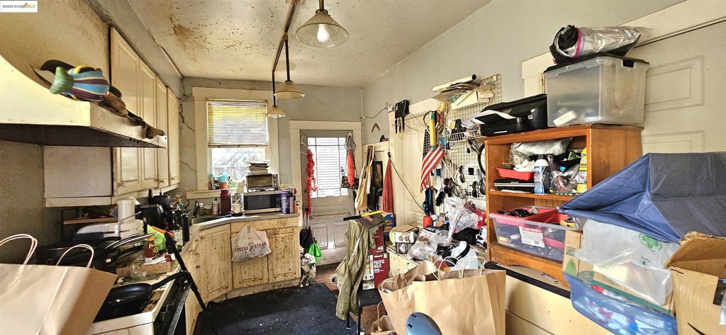 SOUTHSIDE - Residential