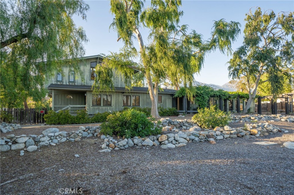 1111 Alamosa Drive