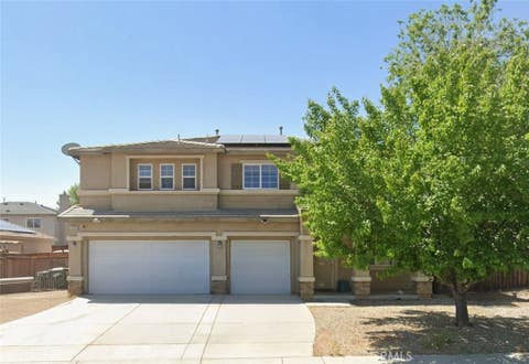 Photo of 12525 Dos Palmas RD, Victorville, CA 92392 (MLS # DW26140283)