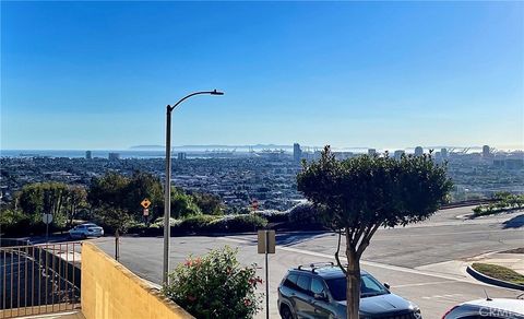 2240 Stanley Ave 5 Signal Hill CA 90755