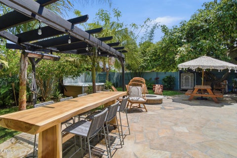 Tiny photo for 1130 Bogota Court, Oxnard, CA 93035 (MLS # V1-38233)
