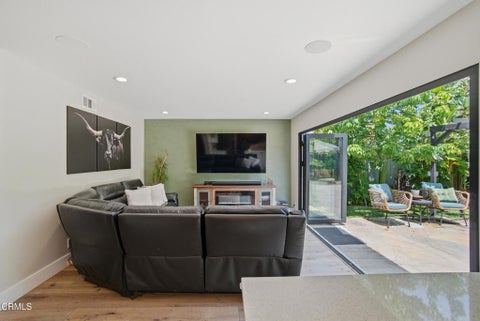 Tiny photo for 1130 Bogota Court, Oxnard, CA 93035 (MLS # V1-38233)