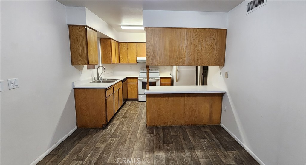 The Townhouse - Residential