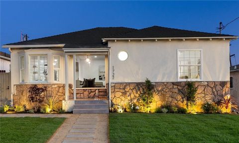 1722 W 107th Street Los Angeles CA 90047