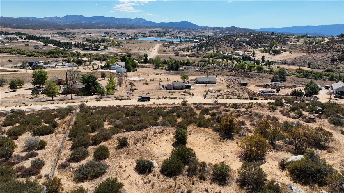 48910 Forest Springs