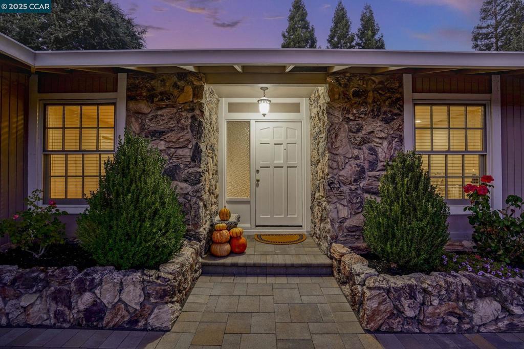 BROOKSIDE - Residential
