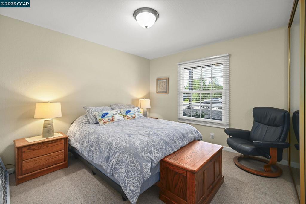 BROOKSIDE - Residential