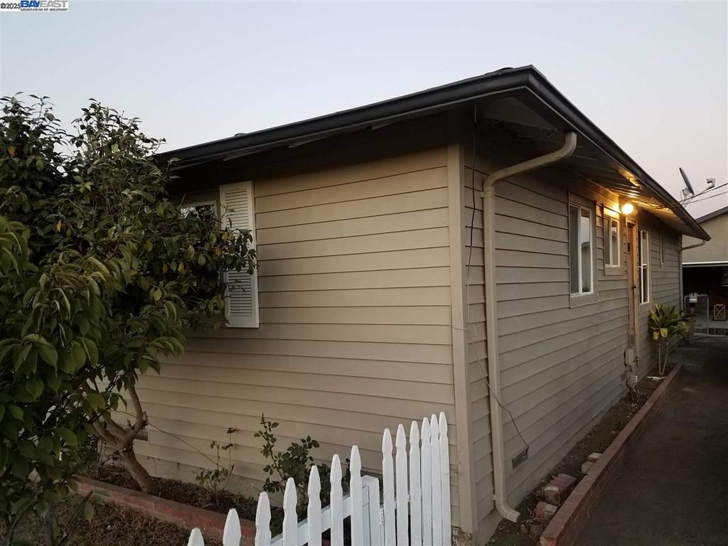 HARDER - Residential Lease