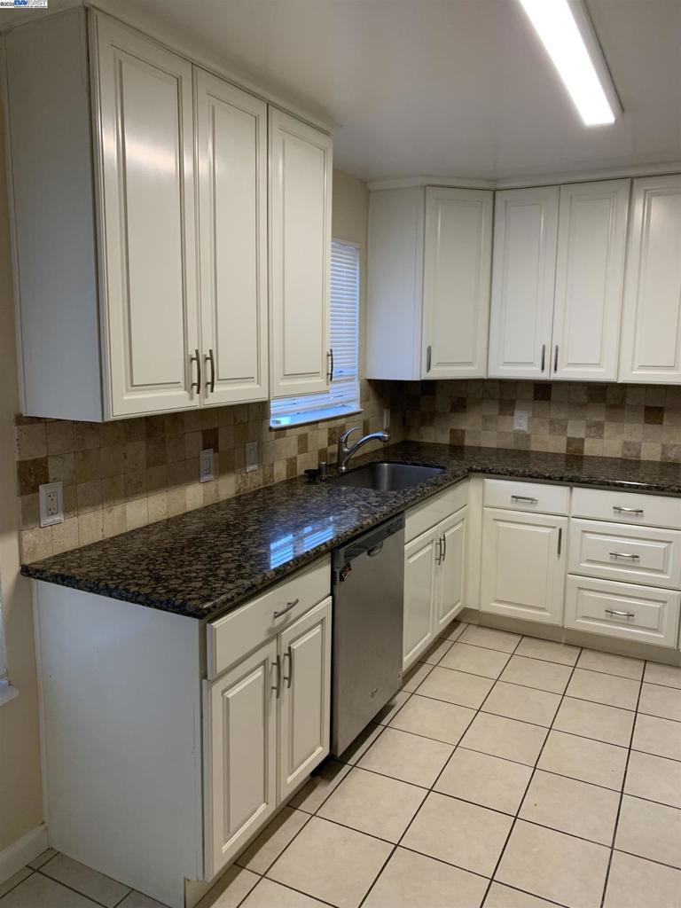 HARDER - Residential Lease