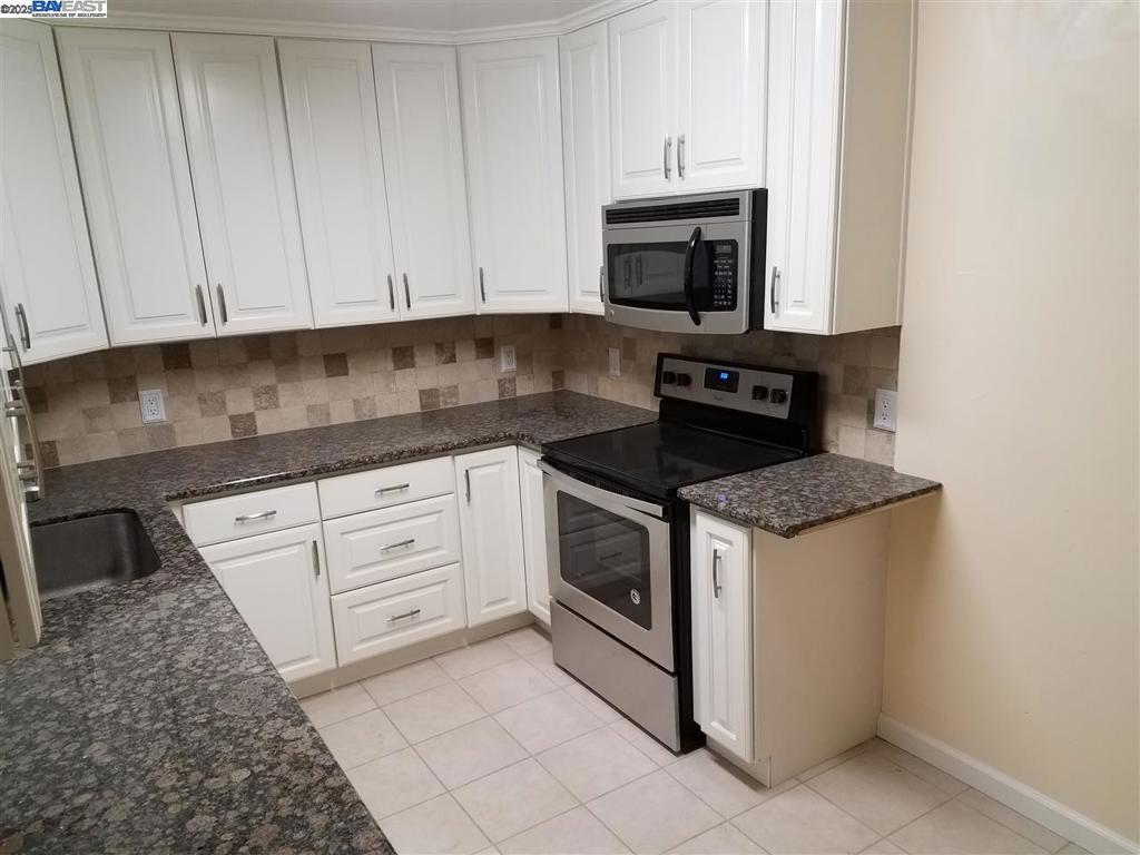 HARDER - Residential Lease