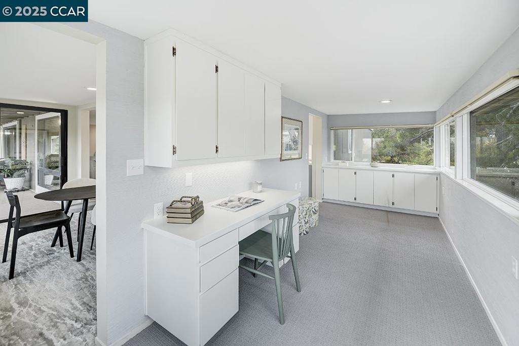 ROSSMOOR - Residential