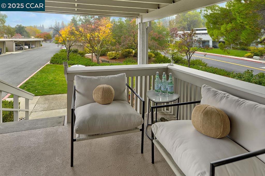 ROSSMOOR - Residential