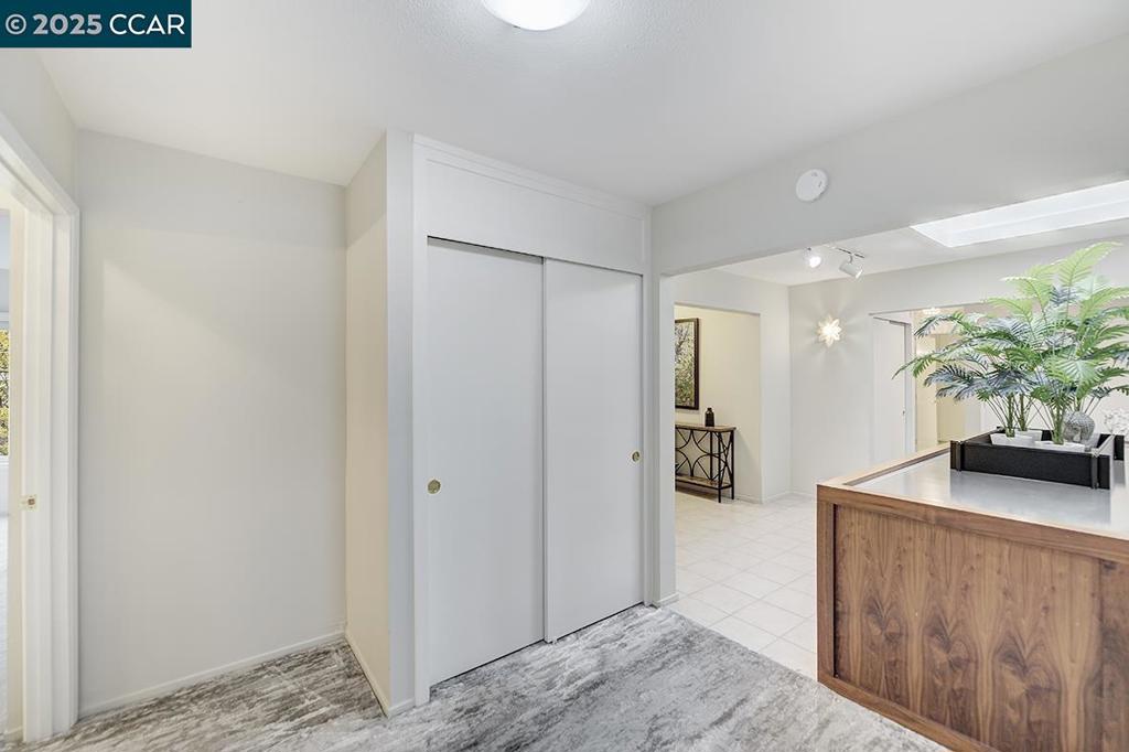 ROSSMOOR - Residential